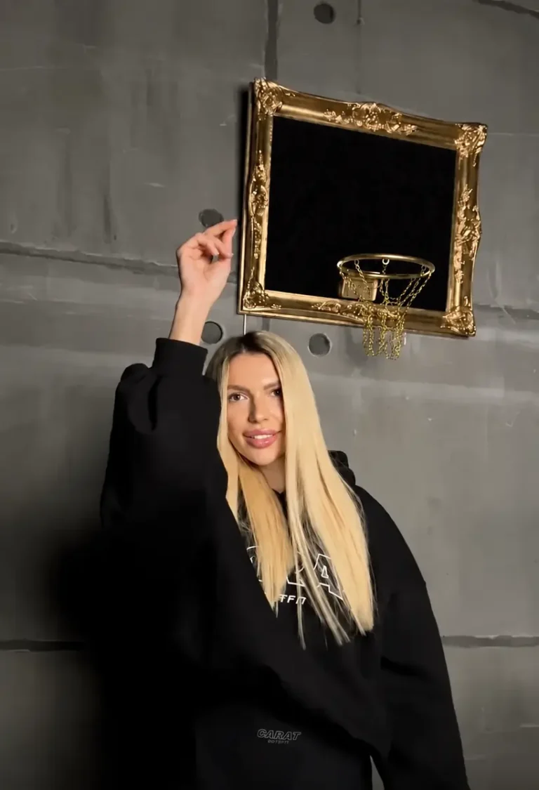 Customer photo of Gold Basketball Velvet Hoop