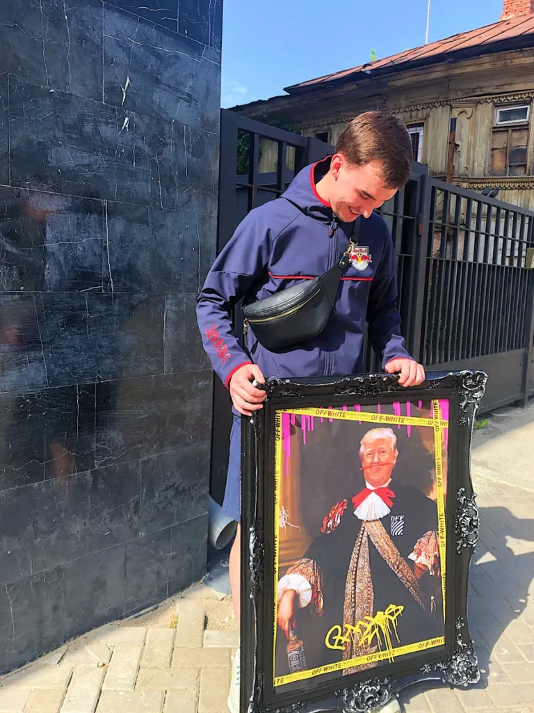 Customer photo of Donald Trump O W // Framed Canvas